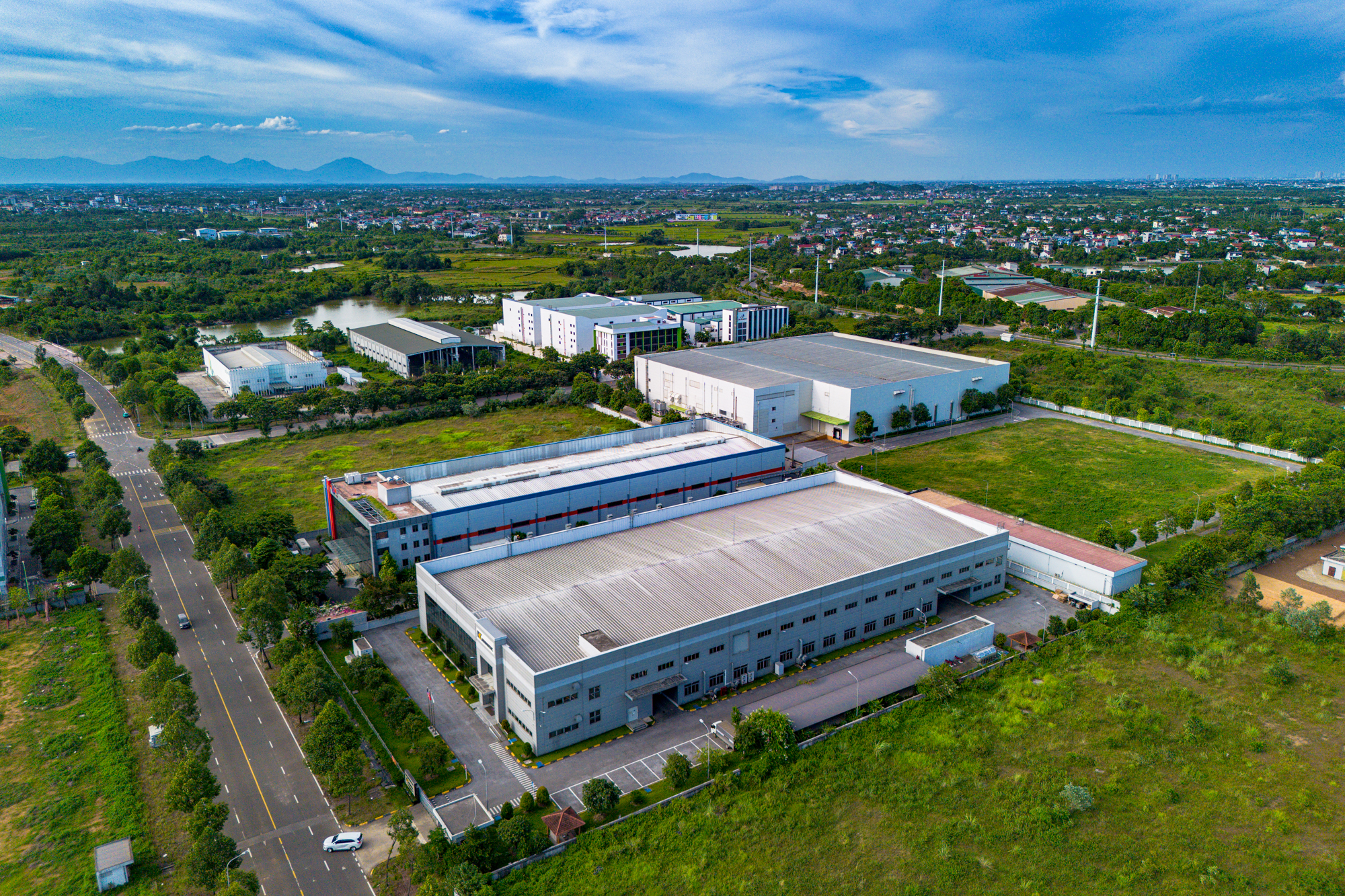 Toàn cảnh khu vực cách Hồ Gươm 40 km đang được 