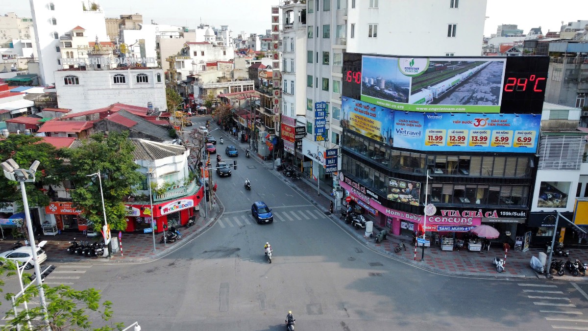 Thi hành án dự kiến sẽ thu hồi đợt đầu đối với các cơ sở nhà đất tầng 1 các nhà số 1, số 3, số 2, số 4 phố Cầu Đất.