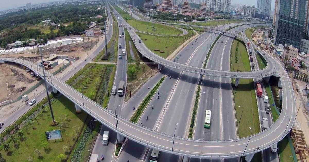 Việt Nam sẽ có thêm tuyến Vành đai 6 làn xe dài 321km, mức đầu tư gần 9 tỷ USD đi qua 7 tỉnh thành- Ảnh 1.