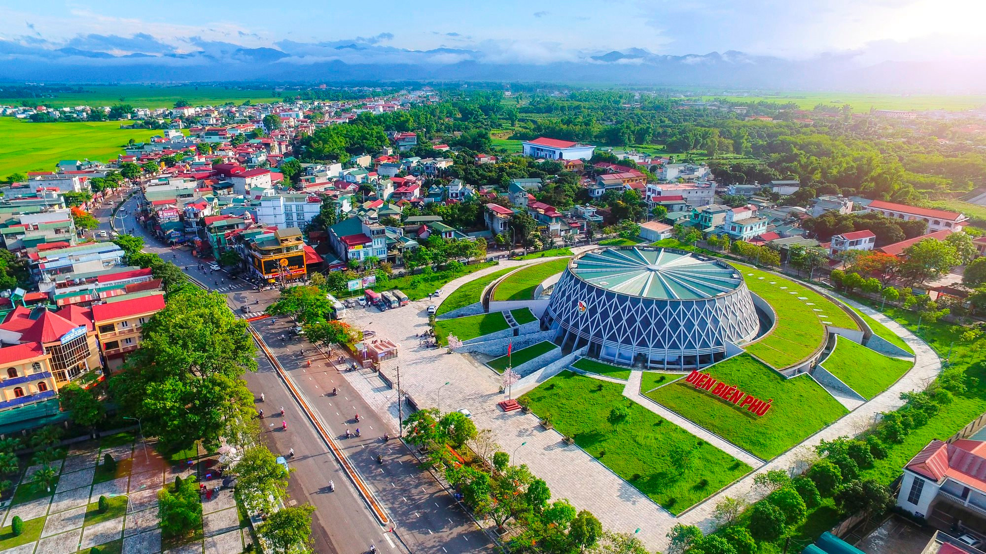 Điện Biên tăng tốc triển khai loạt dự án hơn 27.000 tỷ của Tập đoàn Vingroup, Sun Group, Mường Thanh  