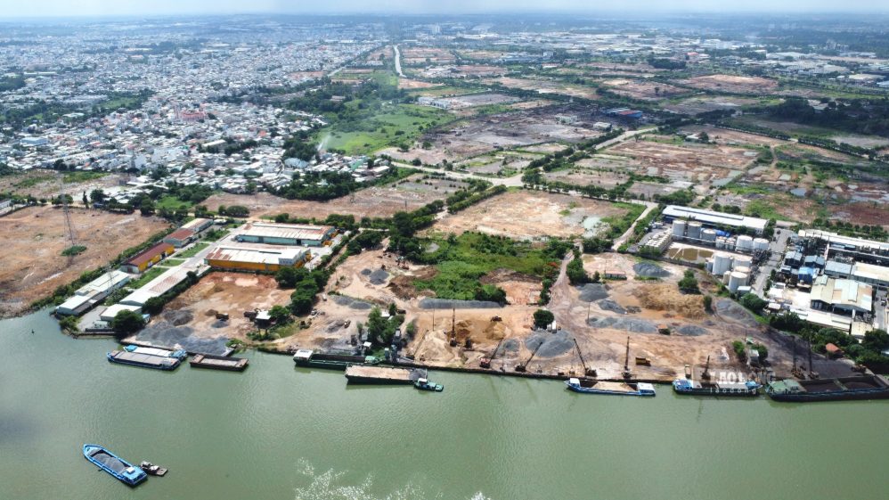 Nơi đây từng là nơi hoạt động sản xuất kinh doanh của hàng chục doanh nghiệp. Ảnh: Hà Anh Chiến