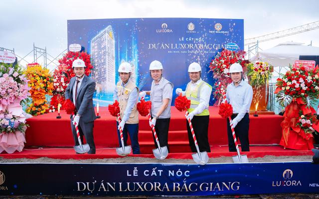 Luxora Bắc Giang tổ chức lễ cất nóc, tiến gần mốc hoàn thiện dự án Luxora Bắc Giang tổ chức lễ cất nóc, tiến gần mốc hoàn thiện dự án