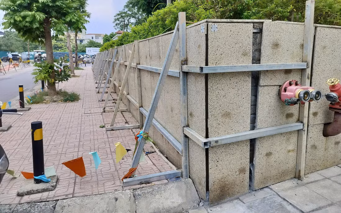 Hà Nội yêu cầu kiểm tra chung cư bị lún, nứt- Ảnh 1.