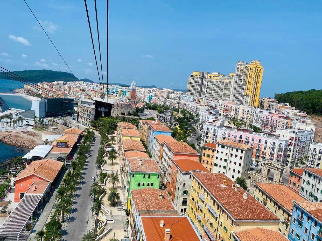 Bất động sản nghỉ dưỡng 2026: Lợi thế nghiêng về dự án tổ hợp điểm đến quy mô lớn