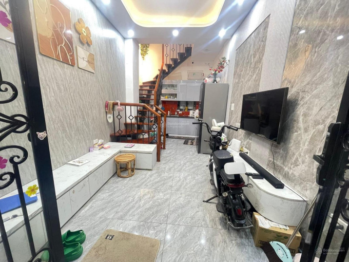 Bán nhà số 3 ngõ 365 , Ngã 3 Phố Vọng, Đồng Tâm