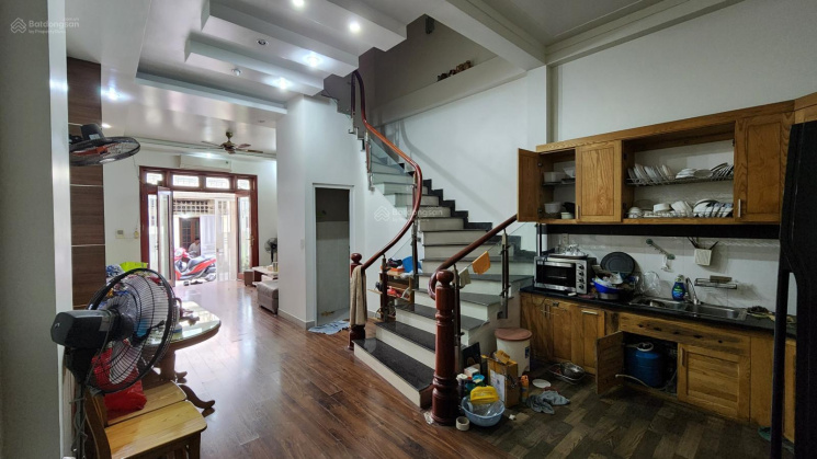 Bán nhà ngõ 56/161 phố Thạch Cầu,Long Biên, Q. Long Biên.