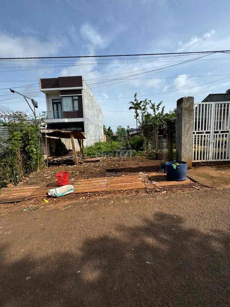 Bán lô đất 6x50m (100 thổ cư) B1, Thôn 6, Xã Cư ÊBur