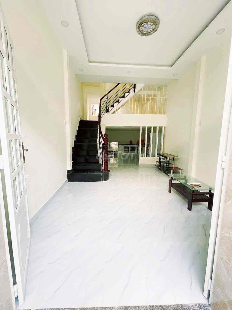 -2004.jpg