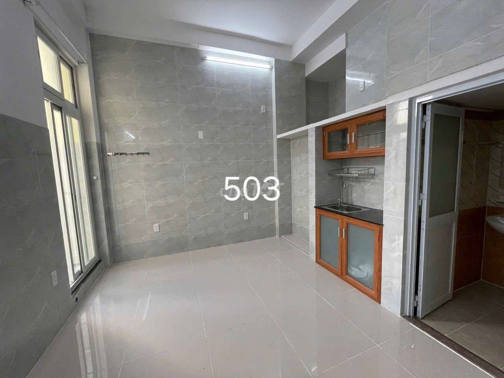 -3700.jpg