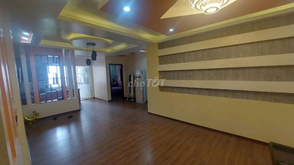 chính chủ bán chung cư 89m2, sổ đầy đủ, đã có nội thất