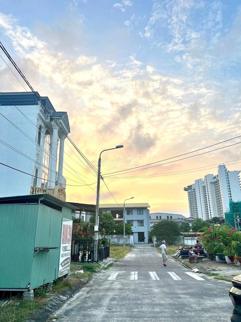 -1599.jpg