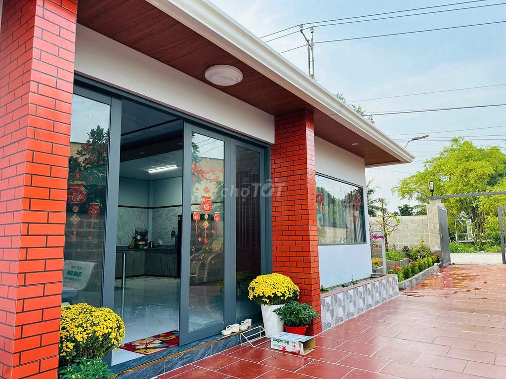 Cần bán gấp vườn + nhà villa đẹp-thanh toán trước 50% nhận nhà ngay