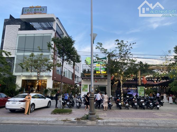 CHUYỂN NHƯỢNG NHÀ HÀNG ĐANG KINH DOANH Ở TRUNG TÂM TP BẾN TRE!