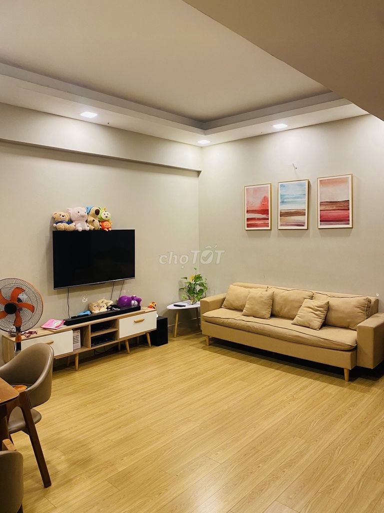 f.jpg