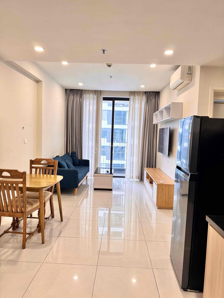 Bán căn hộ chung cư Emerald Golf View Block B Tầng 16