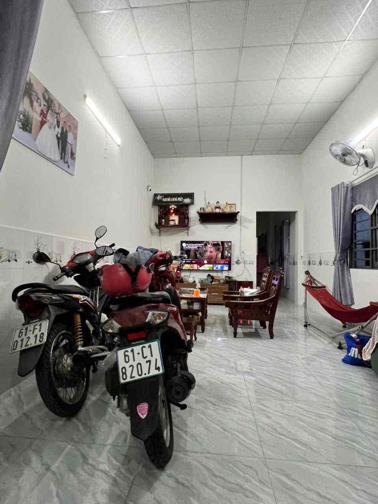 Bán nhà + dãy trọ 6 phòng Bình Chuẩn - Thuận An