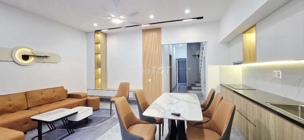 nhà kiệt trường chinh cẩm lệ