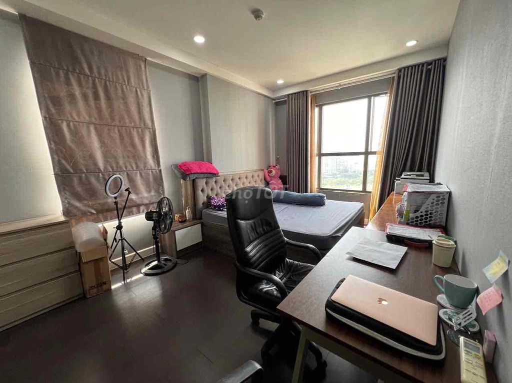 Bán căn hộ 3PN - The Sun Avenue Quận 2